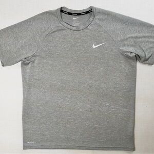 Nike Swim Dri-Fit Gray Shirt Mens Size M Short Sleeve Activewear